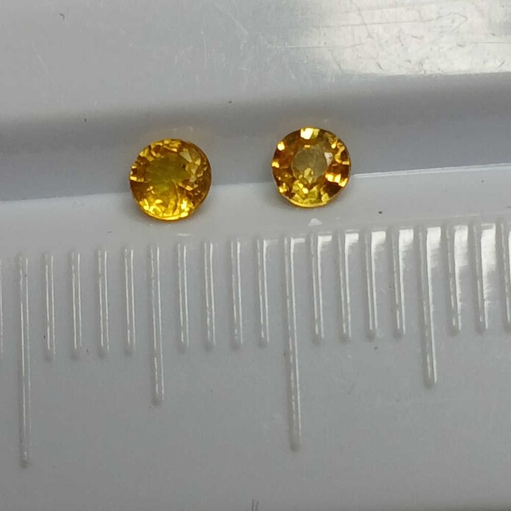 Elegant Canary Yellow Zircon Gemstones 3mm